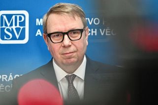 Juchelkův politický zločin. Ruší jedinou skutečnou reformu za poslední roky - Seznam Zprávy